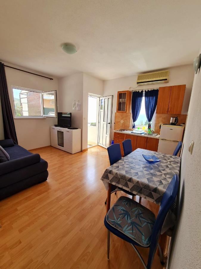 Apartments Silvana Trogir Bagian luar foto